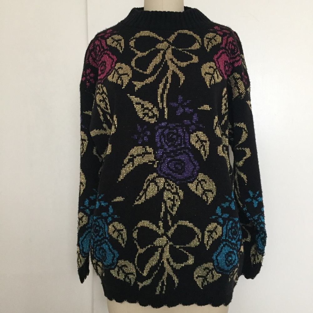 Vintage Bows and Roses Metallic Oversized Pullover